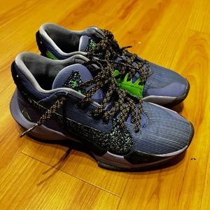 Giannis Basketball Shoes